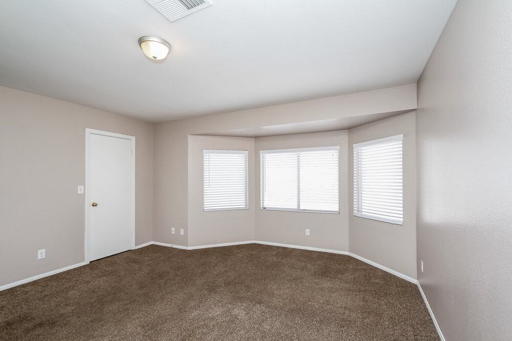 1605 Fig Palm Ct - Photo 7 of 15