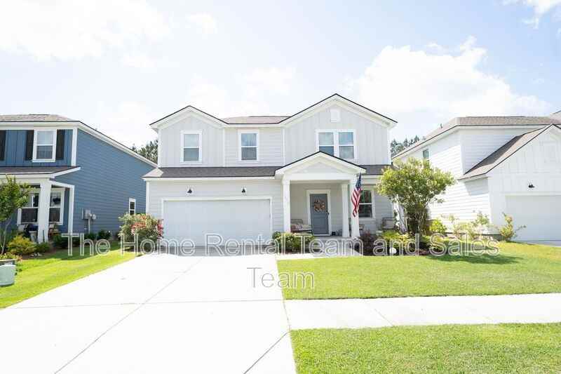 920 Longleaf Dr - Photo 2 of 5