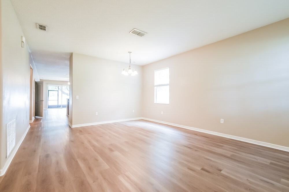 1919 Beardsley Dr - Photo 3 of 16