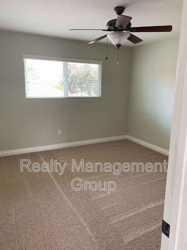3932 9th Ave #18 - Photo 5 of 13