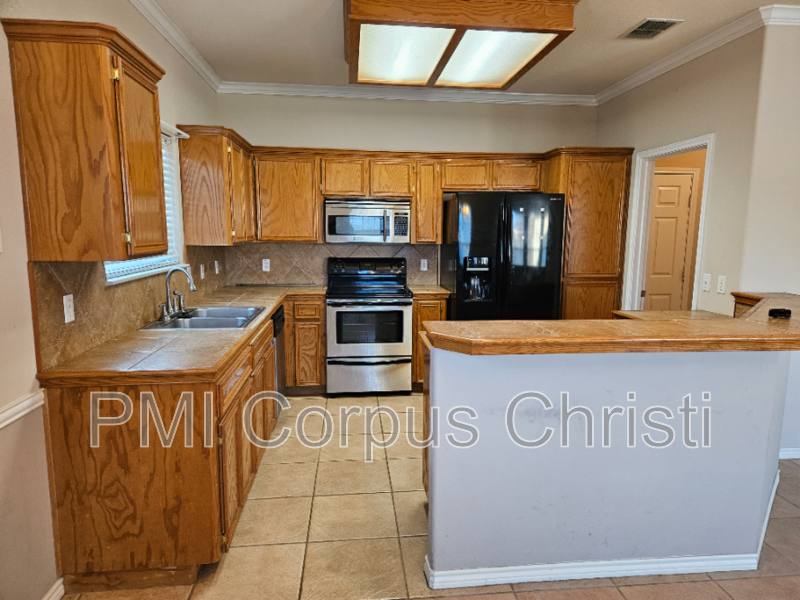 2337 Handlin Dr - Photo 7 of 24