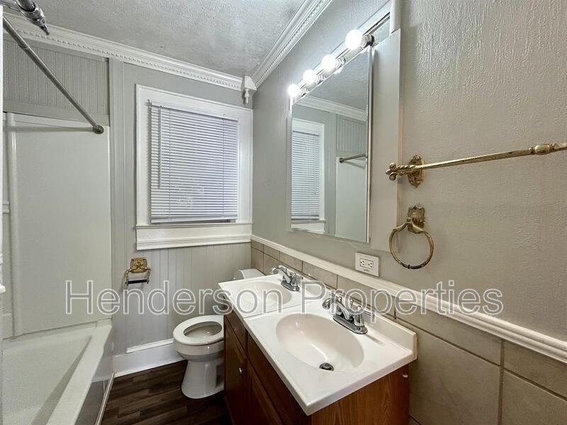 2549 Pinckney Ave - Photo 7 of 12