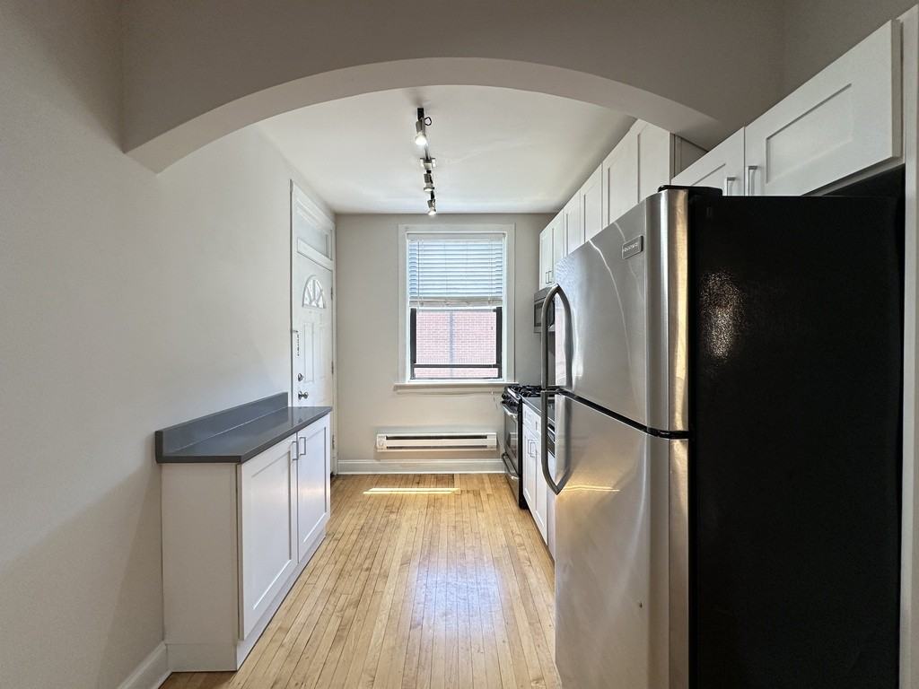 ROCKWELL + FULLERTON #2A - Photo 3 of 21