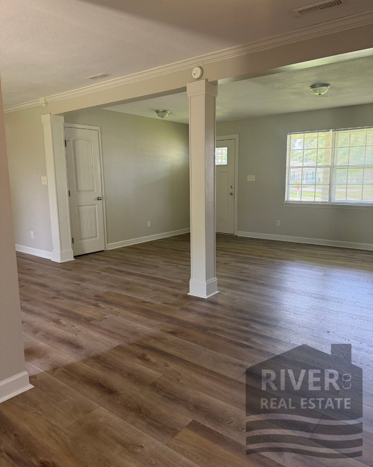 1607 Harding Ave #1 - Photo 5 of 19