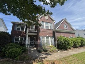 1 Lynell Pl - Photo 1 of 1