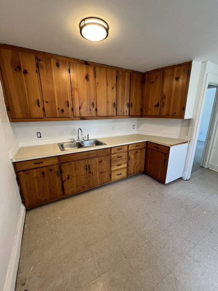 243 Central St #243 - Photo 7 of 8