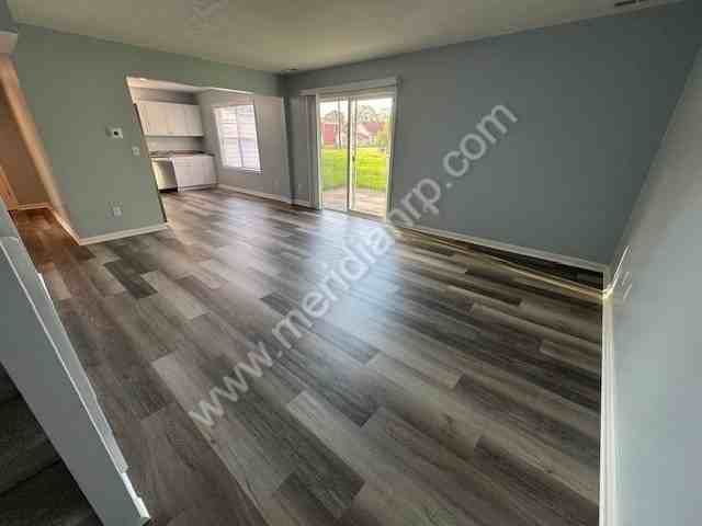 1131 E Lewis St #1 - Photo 2 of 18