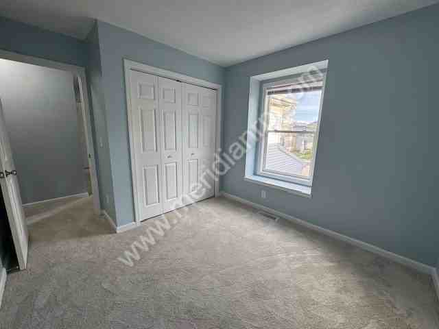 1131 E Lewis St #1 - Photo 7 of 18