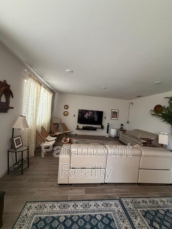 1878 Holland Ln - Photo 6 of 13