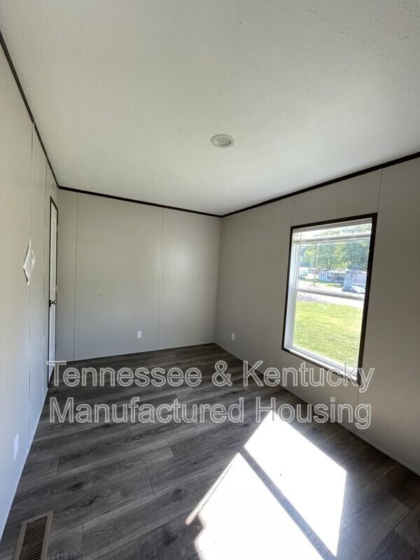 106 Cumberland Ln - Photo 4 of 9