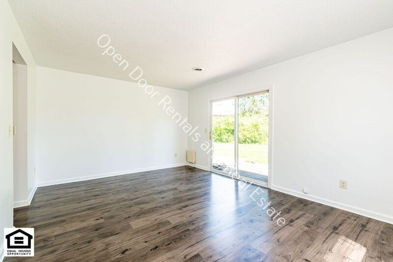 5007 Vermont Ln - Photo 7 of 25