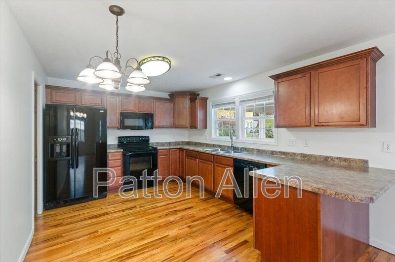 65 New Jersey Ave - Photo 6 of 23
