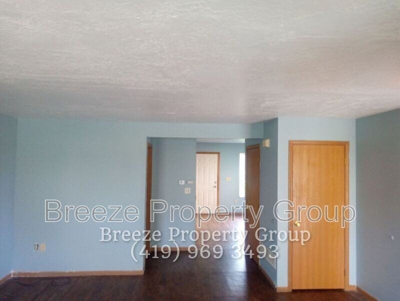 1449 N Huron St - Photo 3 of 16