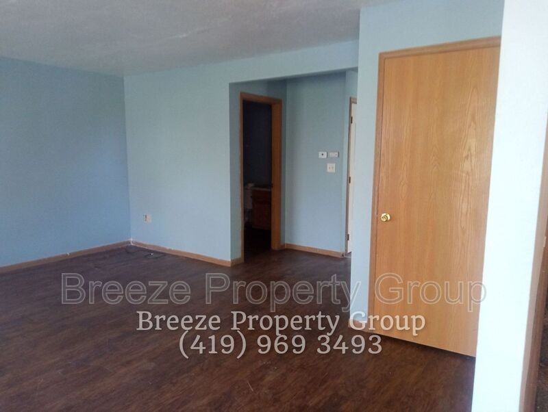 1449 N Huron St - Photo 5 of 16