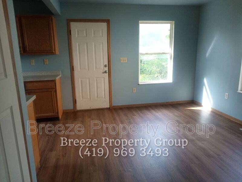 1449 N Huron St - Photo 6 of 16