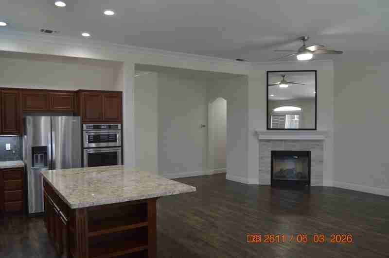 4232 Windrose Dr - Photo 3 of 29