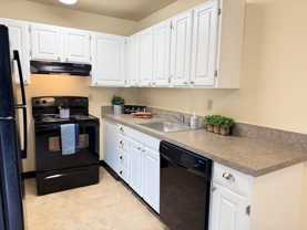 2 Bedroom Townhouse in Milwaukie - Photo 1 of 1