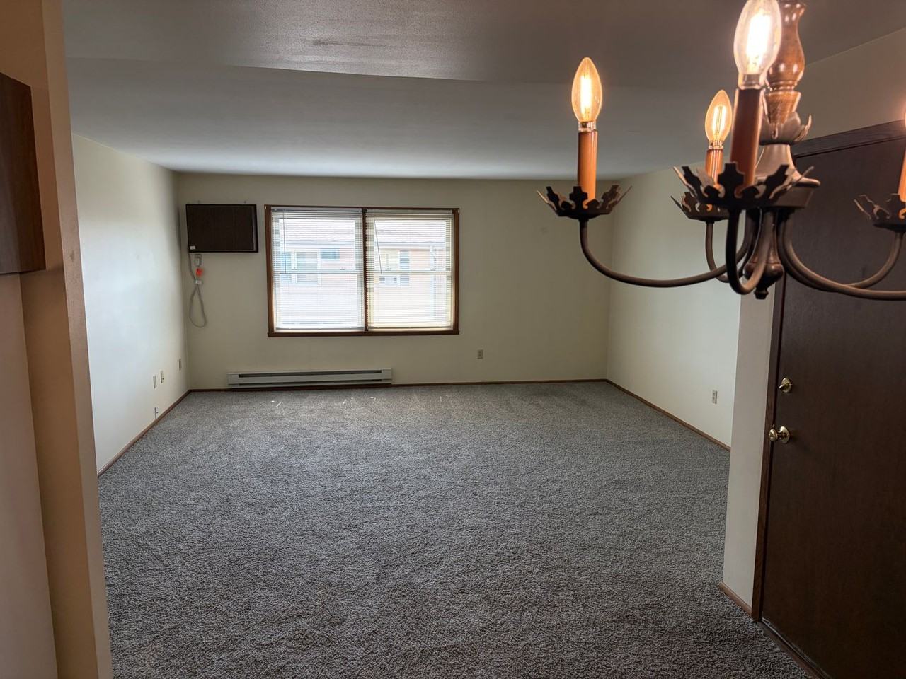 Cherokee Villa - Photo 5 of 17