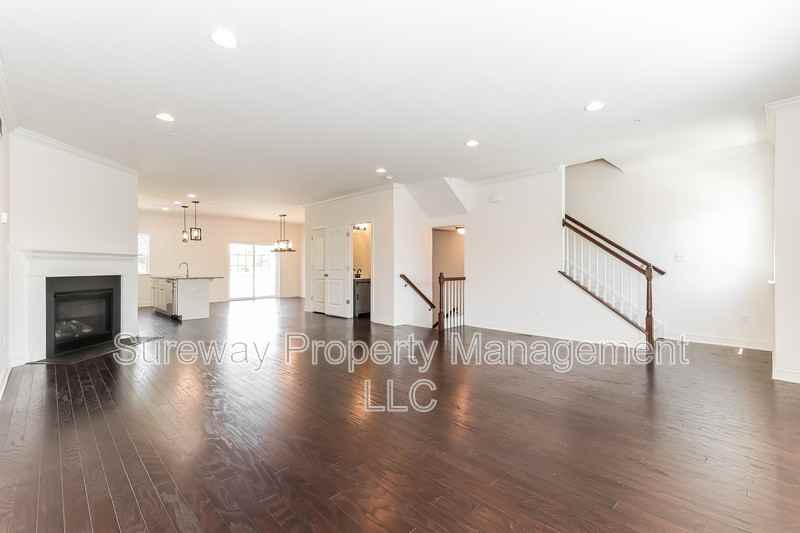 19 Skylar Cir - Photo 2 of 25