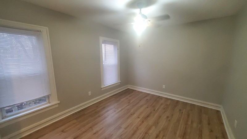 1332 C St Sw - Photo 7 of 8