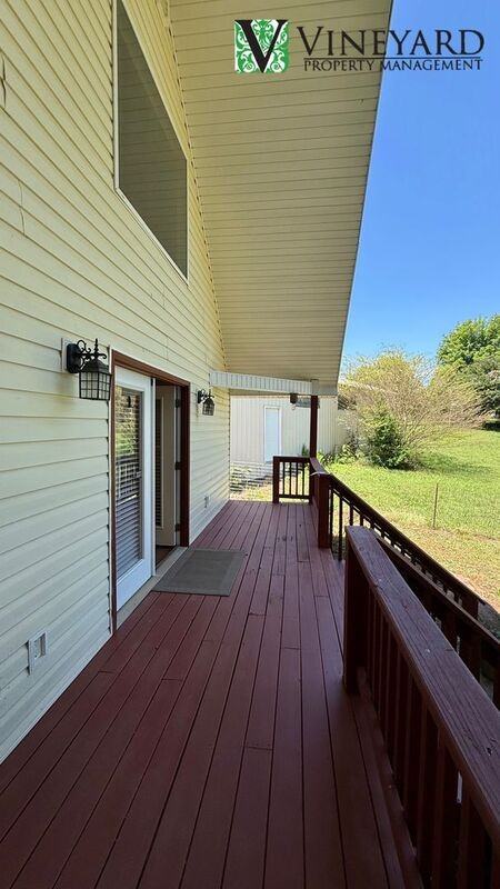 691 Lower Burris Rd - Photo 6 of 31