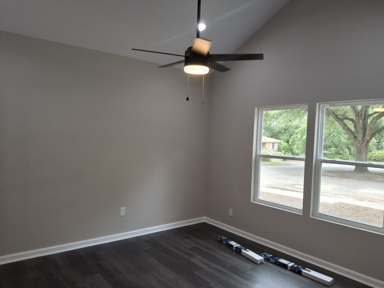 3500 Grand St #1 - Photo 3 of 6