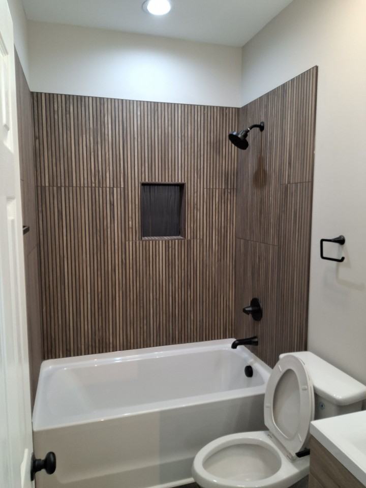 3500 Grand St #1 - Photo 4 of 6