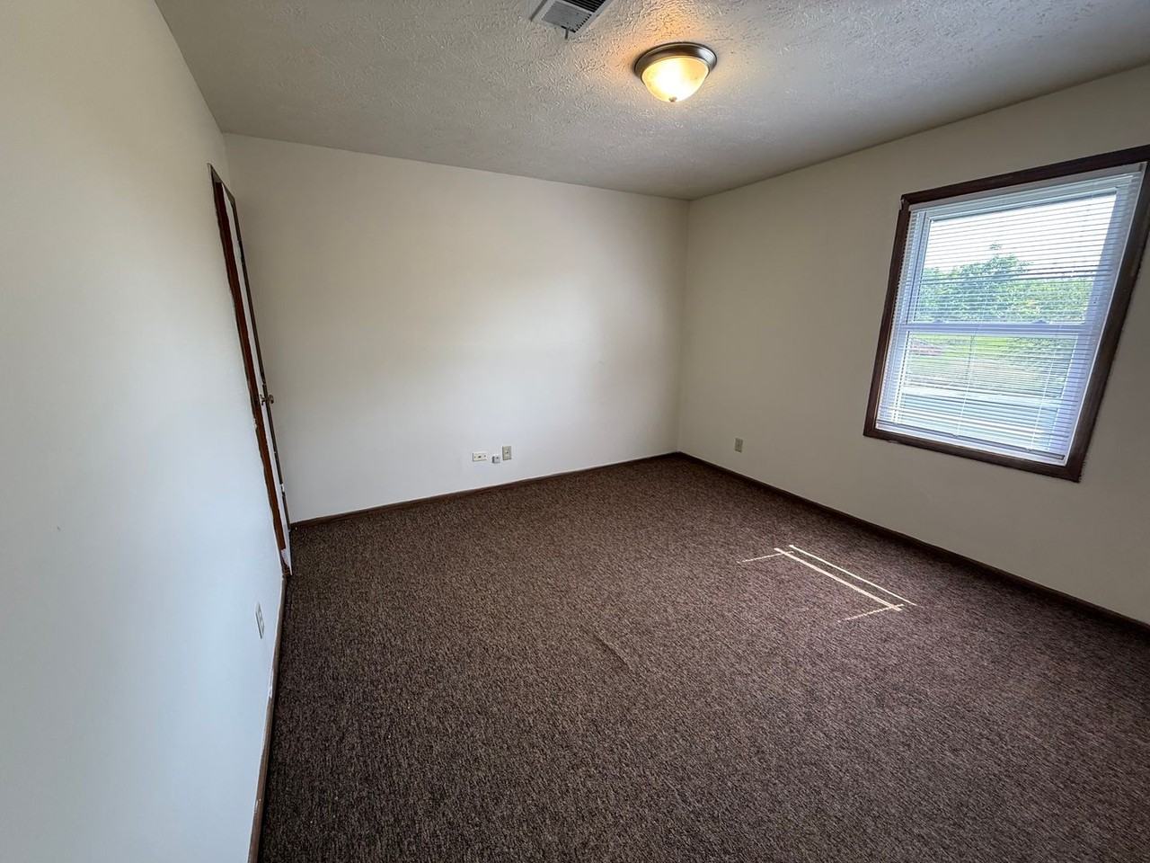 3743 N 250 W - Photo 6 of 10