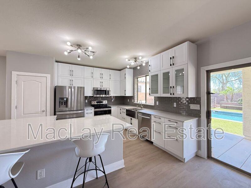 45295 W Gavilan Dr - Photo 6 of 27