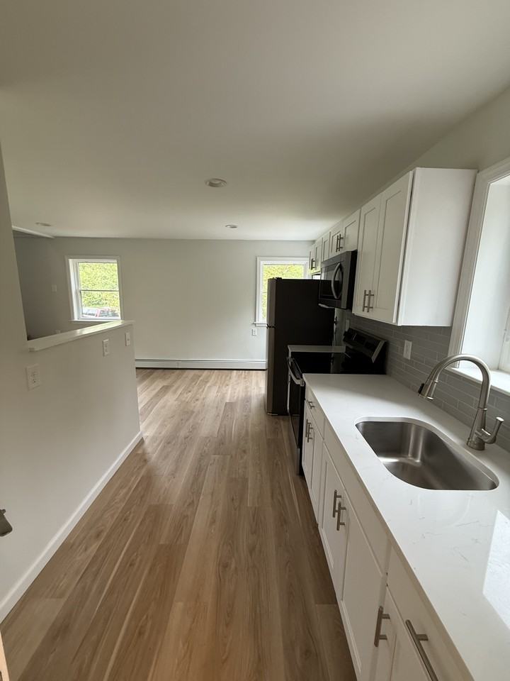 1050 Lucas Avenue Extension #2 - Photo 3 of 5