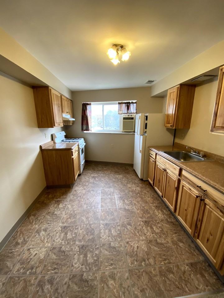 100 3rd Avenue - Photo 3 of 11