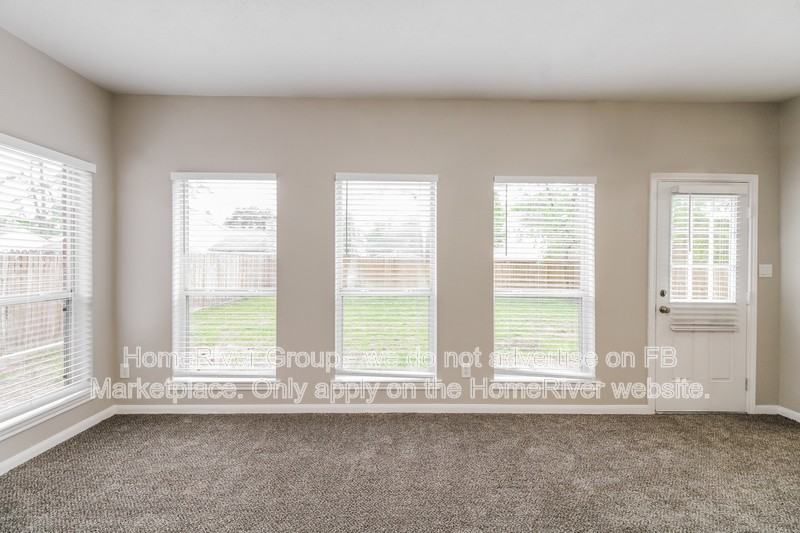 11906 Cottonwood Ln - Photo 5 of 21