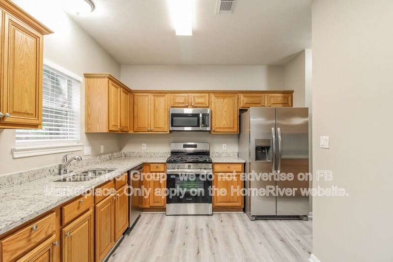 11906 Cottonwood Ln - Photo 7 of 21