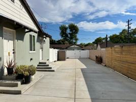 featured image of 558 E Princeton St