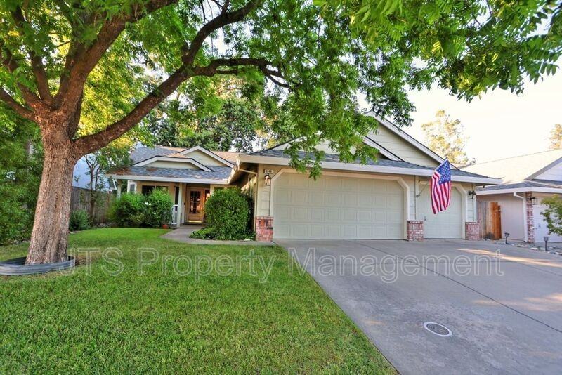 9349 Newington Way - Photo 3 of 50