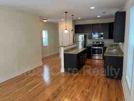 3508 E Clay St #A - Photo 1 of 1