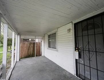 1331 W 34th St #1 - Photo 2 of 6