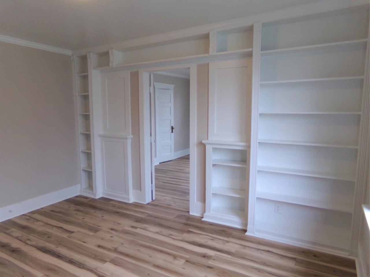 703 North 32nd St - Photo 3 of 13