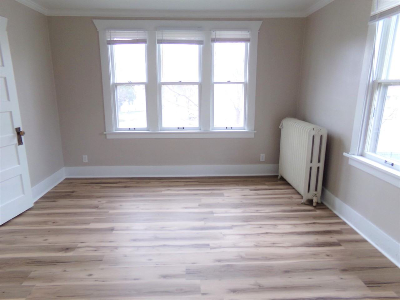 703 North 32nd St - Photo 6 of 13