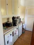 2405 S Austin St - Photo 4 of 9