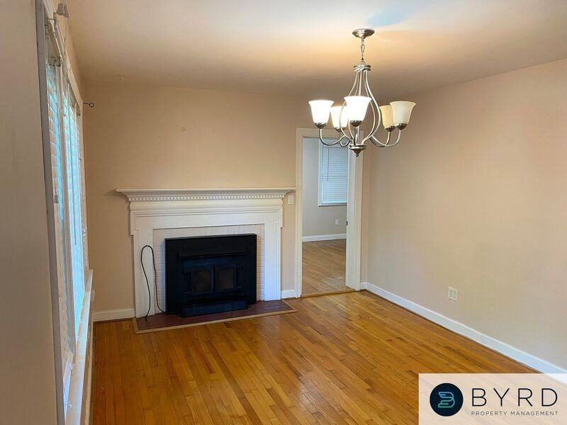 1228 Blue Jay Ln - Photo 4 of 23