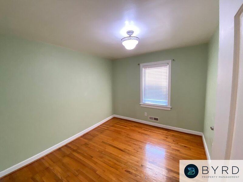 1228 Blue Jay Ln - Photo 6 of 23