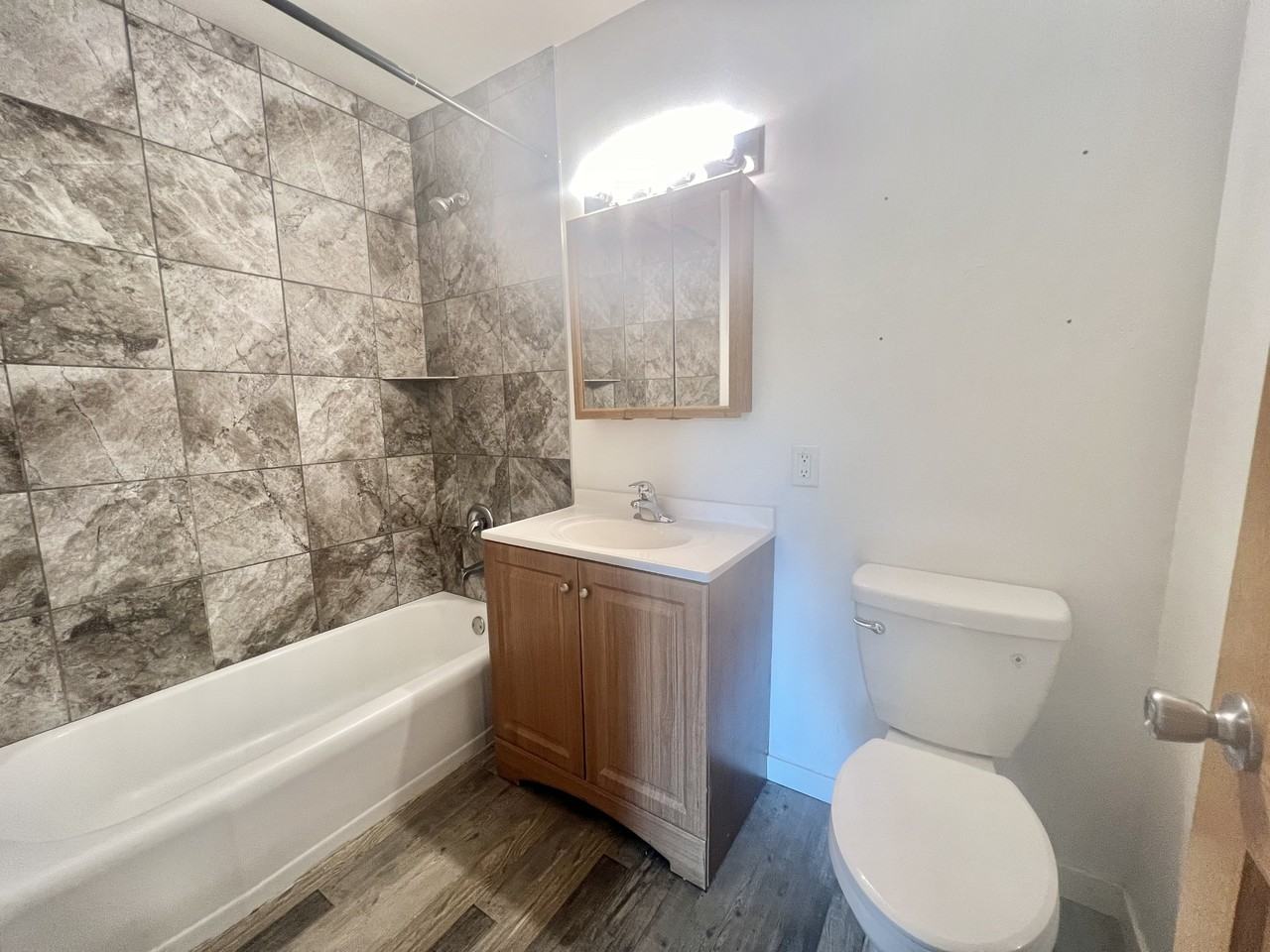 821 George Avenue - Photo 3 of 20