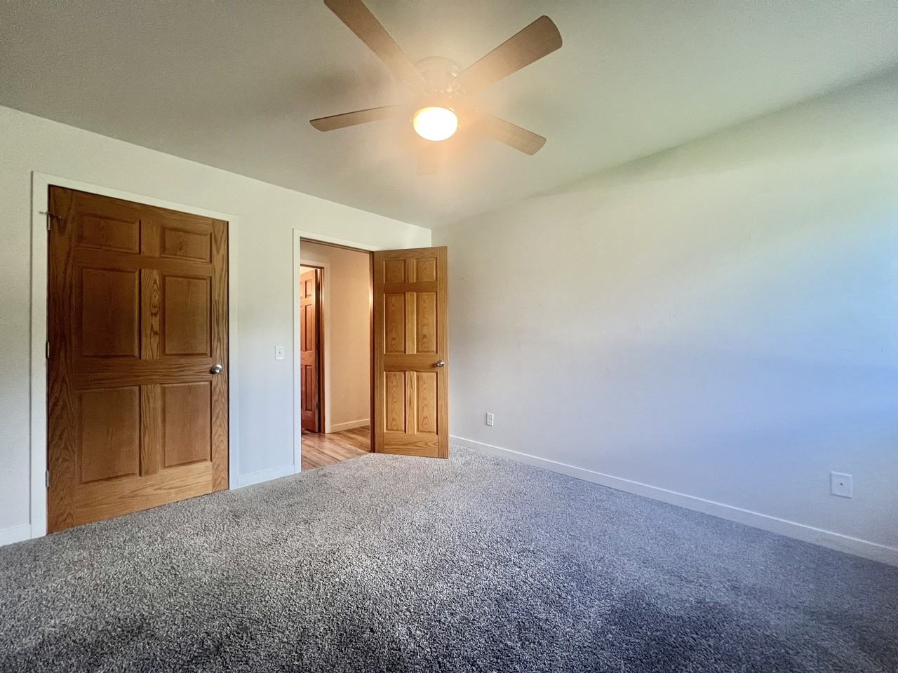821 George Avenue - Photo 5 of 20