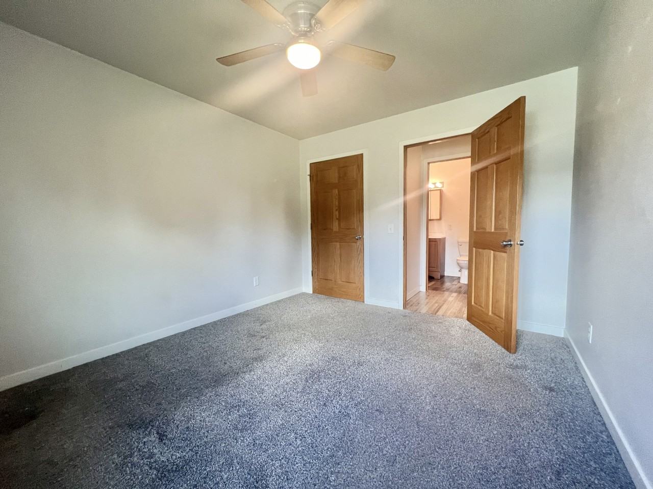 821 George Avenue - Photo 6 of 20