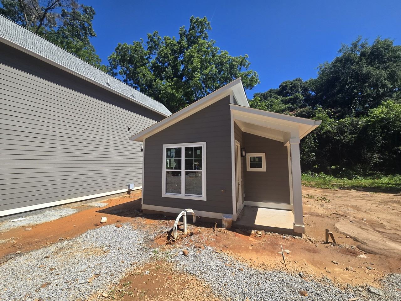 1447 East Broad Street - Photo 2 of 7