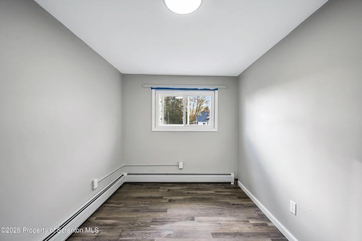 333 Oak Street - Photo 7 of 11