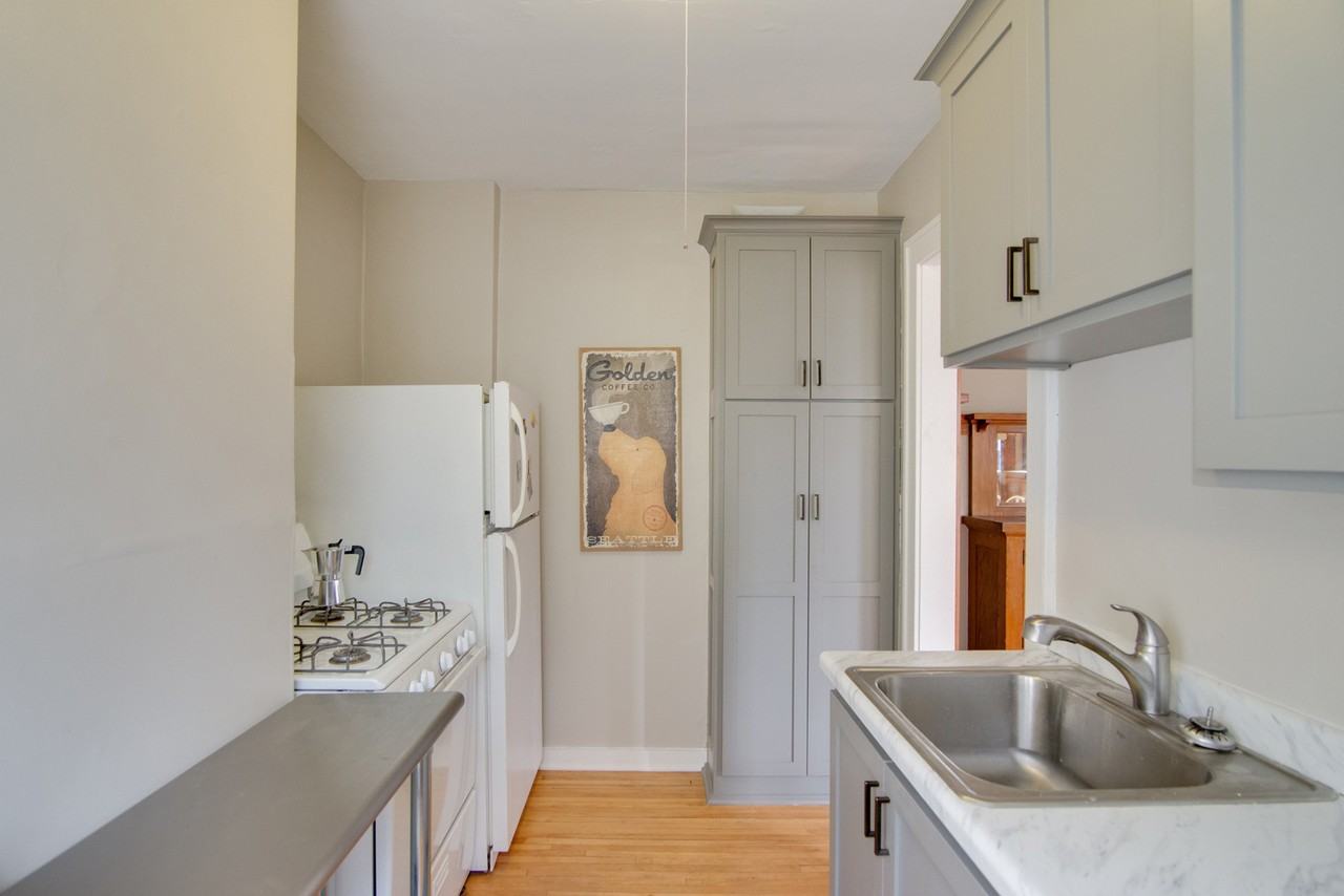 3220 Lyndale - Photo 6 of 14