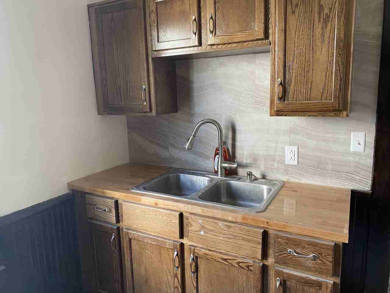 175 West 15th Street - Photo 5 of 22