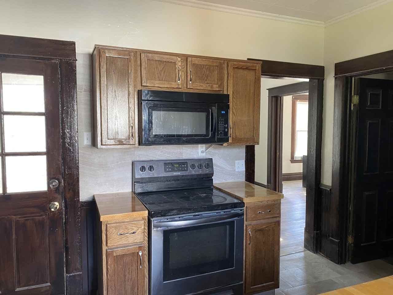175 West 15th Street - Photo 6 of 22